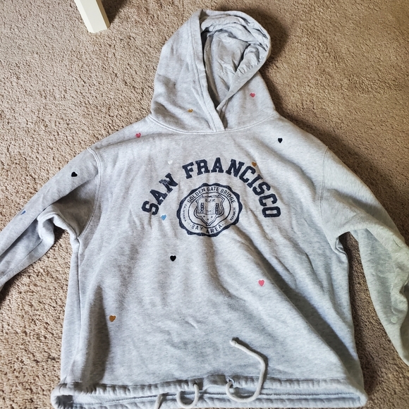 Sweatshirt - Picture 2 of 4